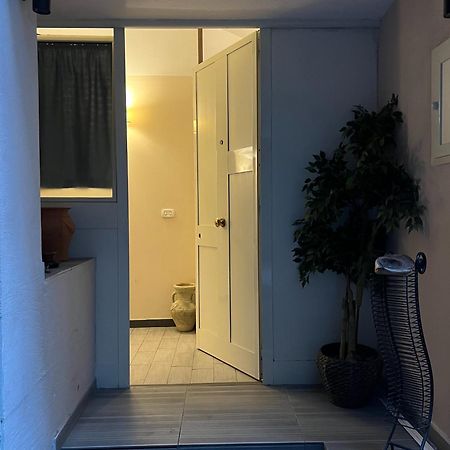 B&B La Dimora Di Nettuno Νάπολη Εξωτερικό φωτογραφία